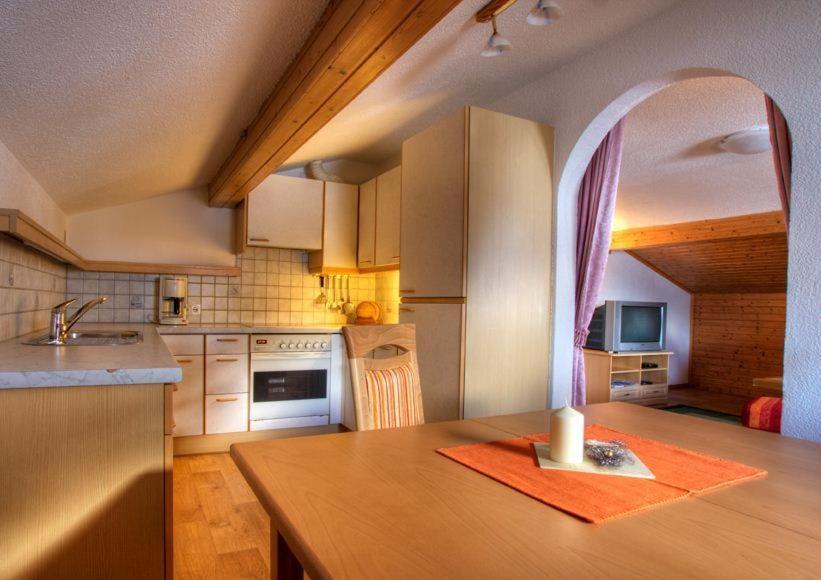 Ferienhaus Bergkristall Pettneu am Arlberg Zewnętrze zdjęcie